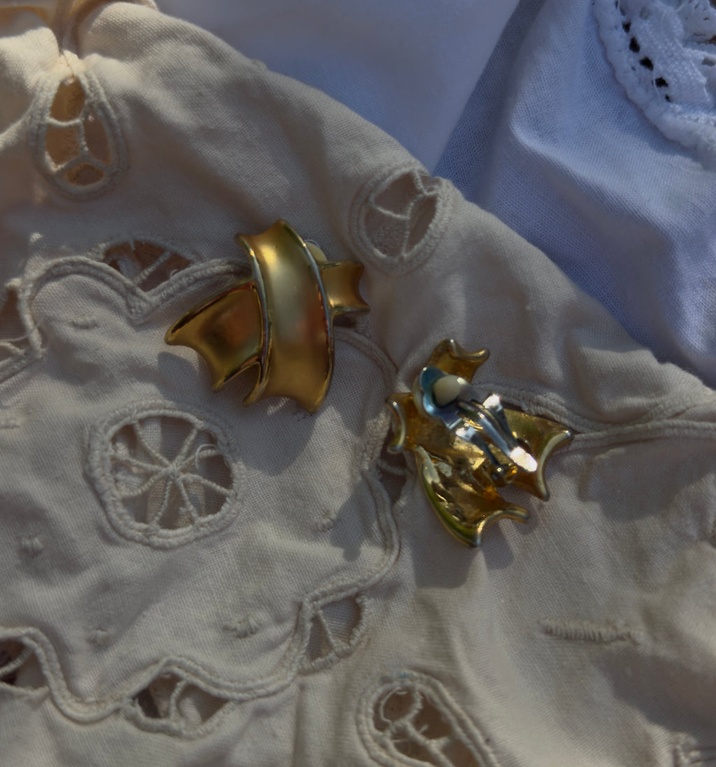 Sculptural Gold Tone Clip On Earrings