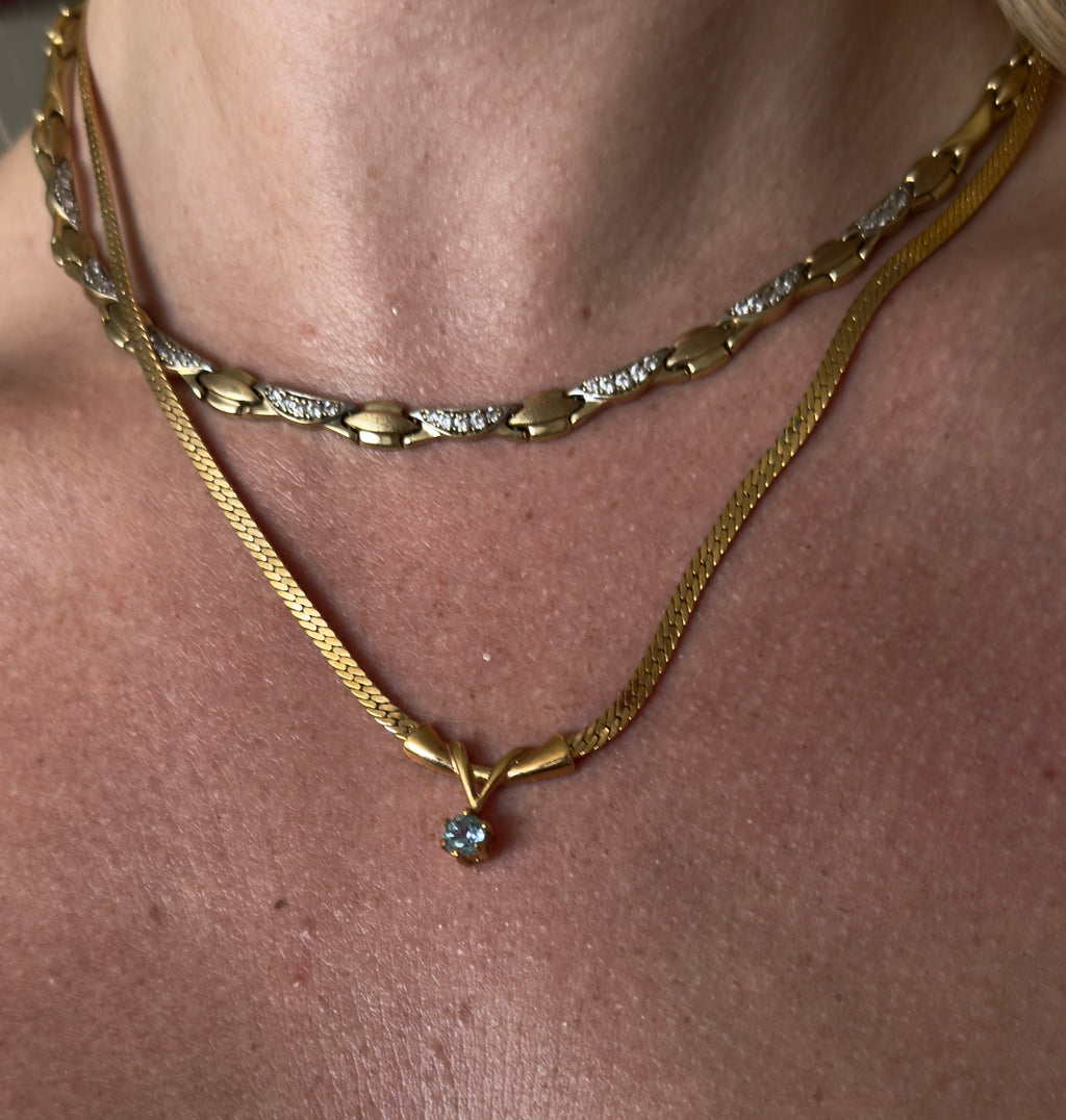 Vintage Gold Tone Solitaire Necklace